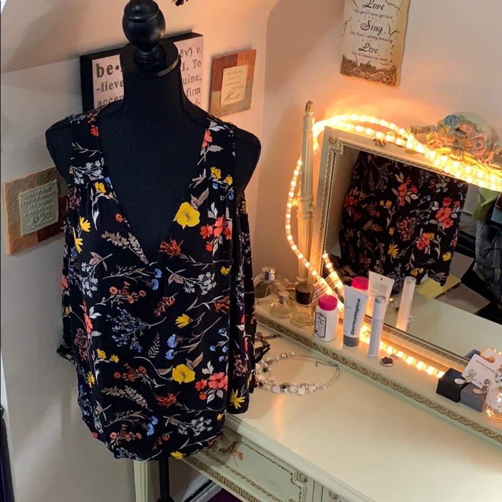 Woman’s Blouse